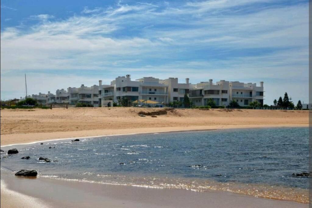 Appt Bouznika EDEN ISLAND pied sur Mer Exterior foto